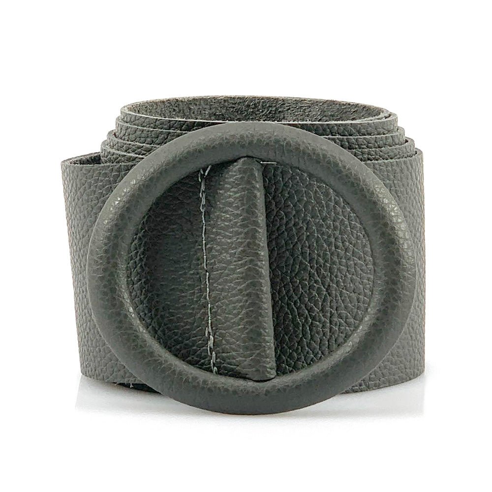 Rings of Elegance Genuine Leather Belt with Decorative Ring - Leather Italiano