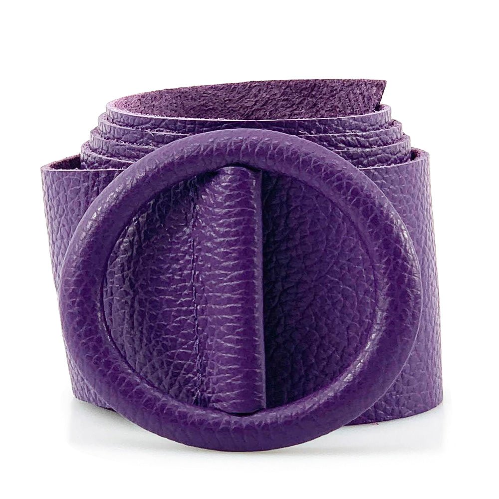 Rings of Elegance Genuine Leather Belt with Decorative Ring - Leather Italiano