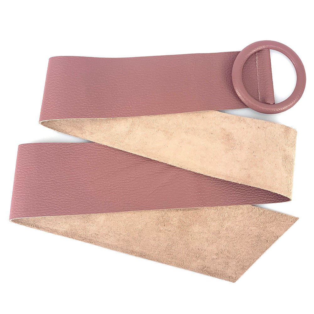 Rings of Elegance Genuine Leather Belt with Decorative Ring - Leather Italiano