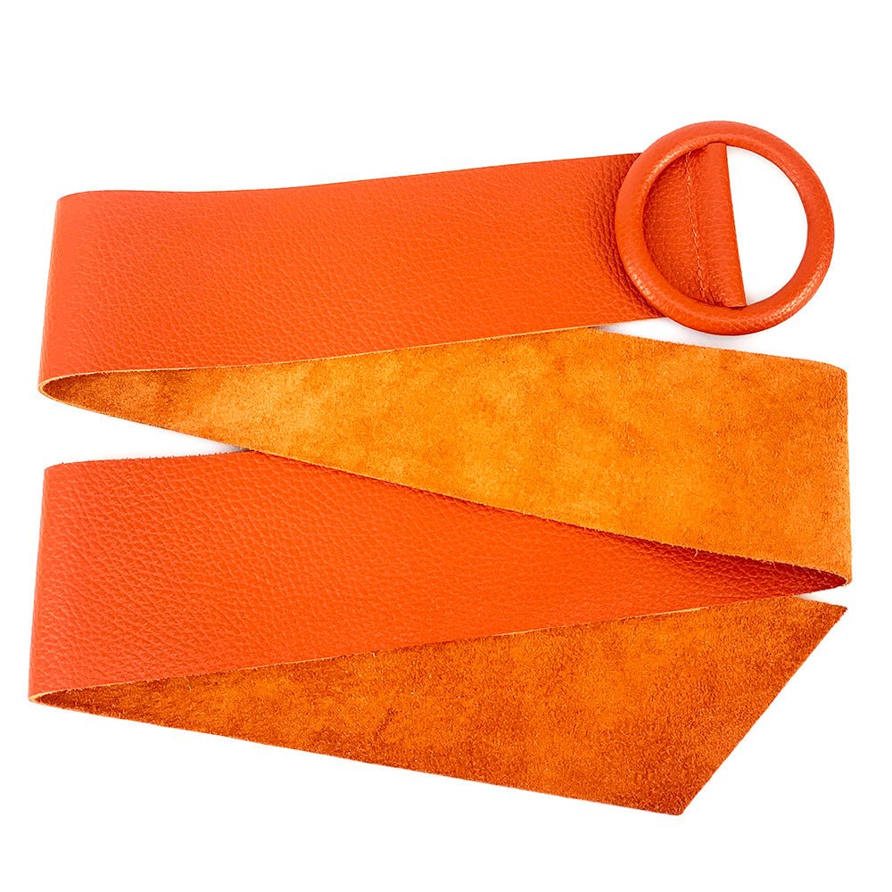 Rings of Elegance Genuine Leather Belt with Decorative Ring - Leather Italiano