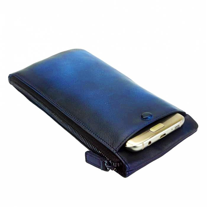 Side view of the blue leather phone case