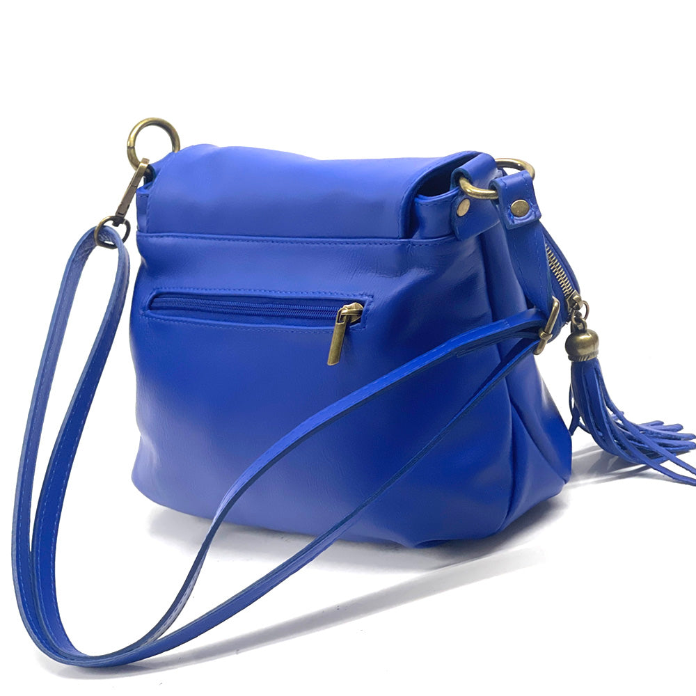 Angled view of the stylish blue Gioia bag
