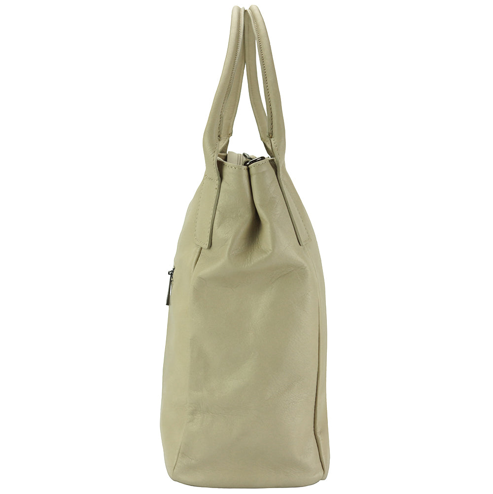 Side view of Leather Hand bag in Creme