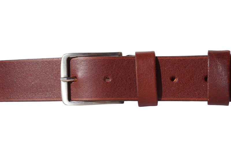 A close up of the belt showing the brown color option