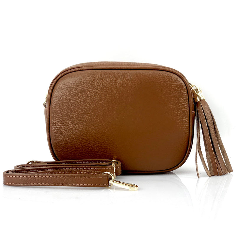 Amara leather shoulder bag-23