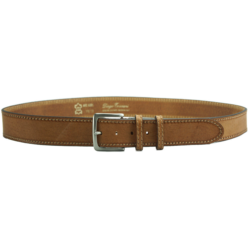 Close-up of the Cassidy belt in a sleek, tan finish