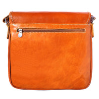 Christopher Messenger bag in cow leather-8