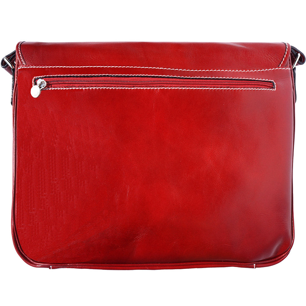 Christopher GM Messenger bag in cow leather-18