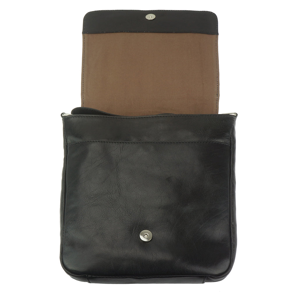 Messenger Amico with genuine leather-17