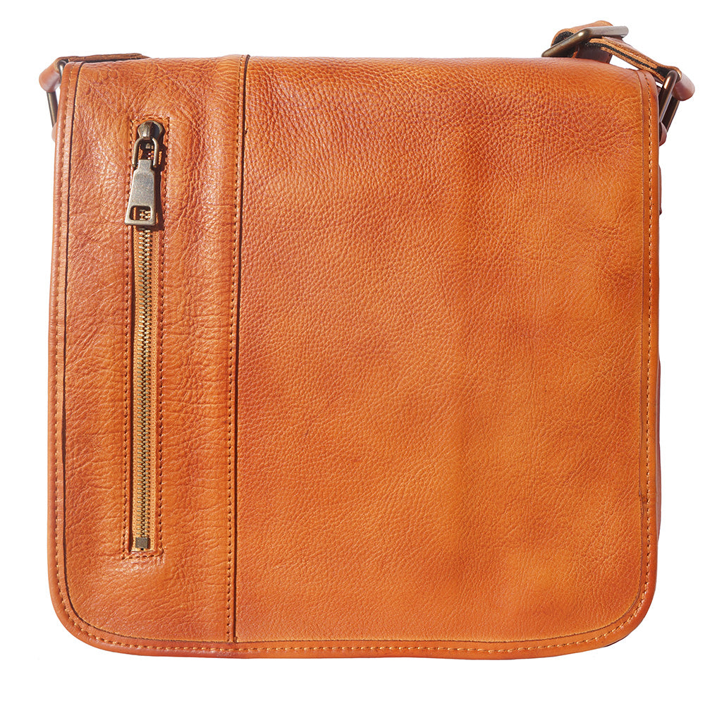 Messenger Flap leather bag-13