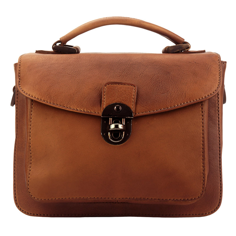 Montaigne GM vintage leather Handbag-25