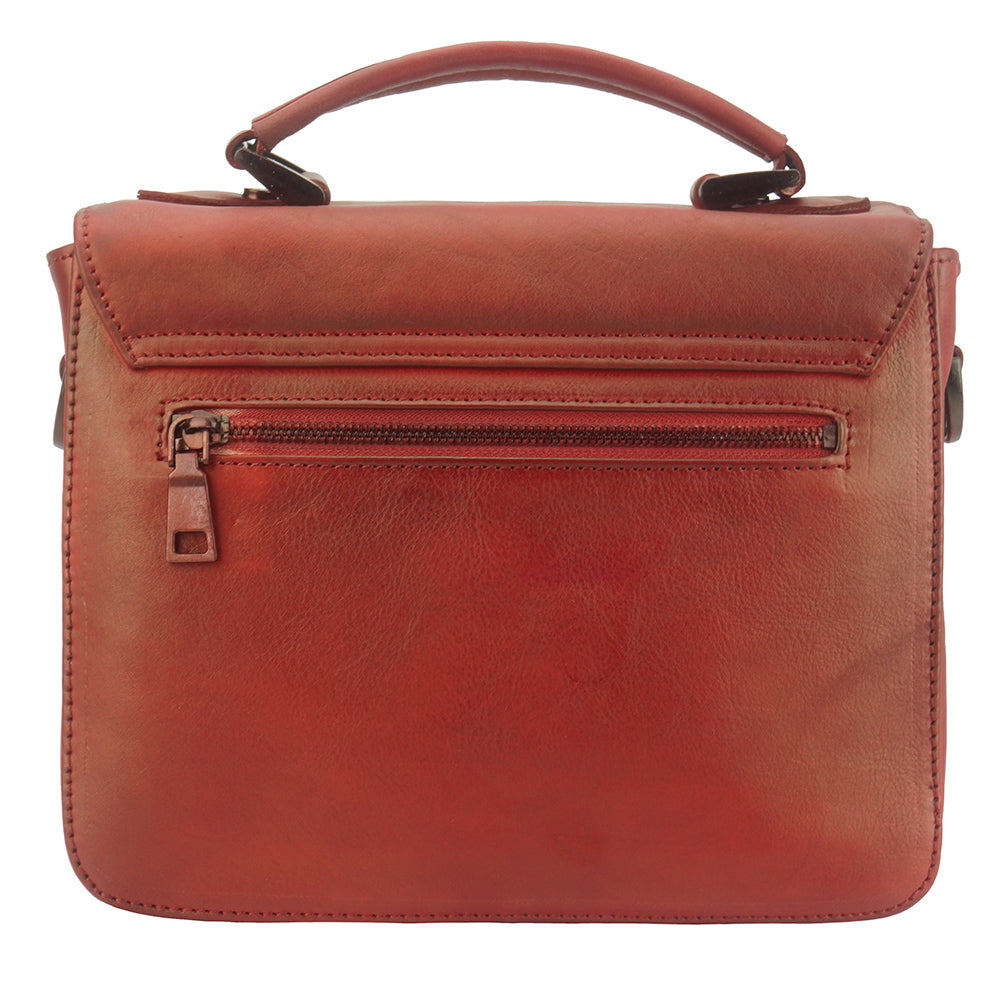 Montaigne GM vintage leather Handbag-12