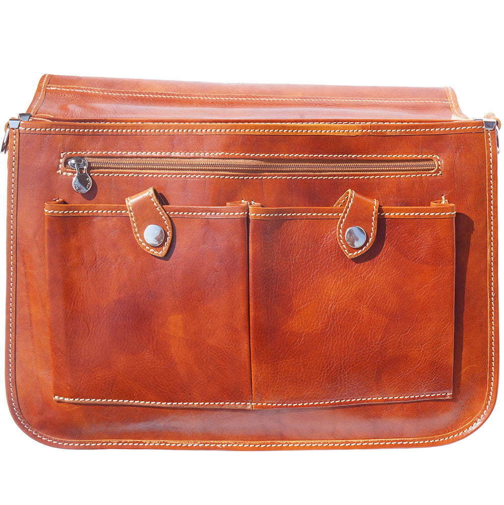 Leather briefcase in two compartments with double pockets on the front-8