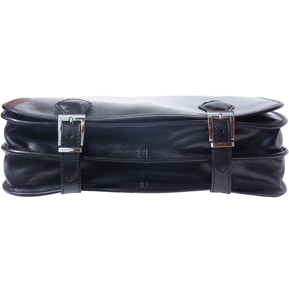 Leather briefcase in two compartments with double pockets on the front-12