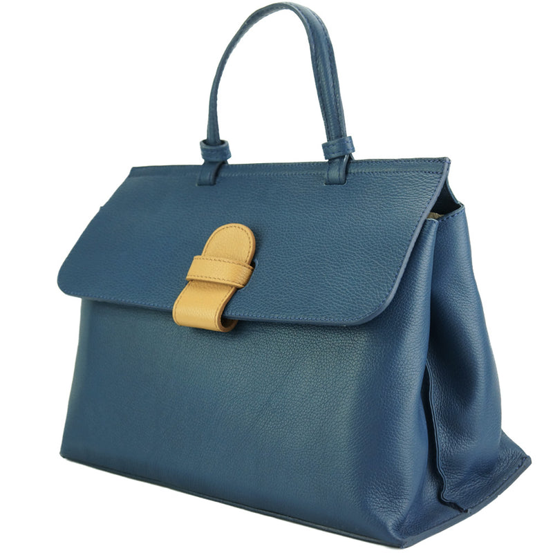 Donatella GM leather Handbag-15