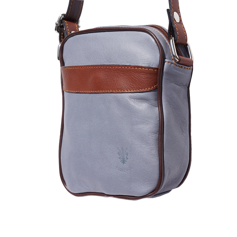 Man‘s shoulder bag in soft genuine calf-skin leather in grey and brown color